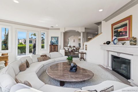 1295 W Redwood St San Diego CA 92103
