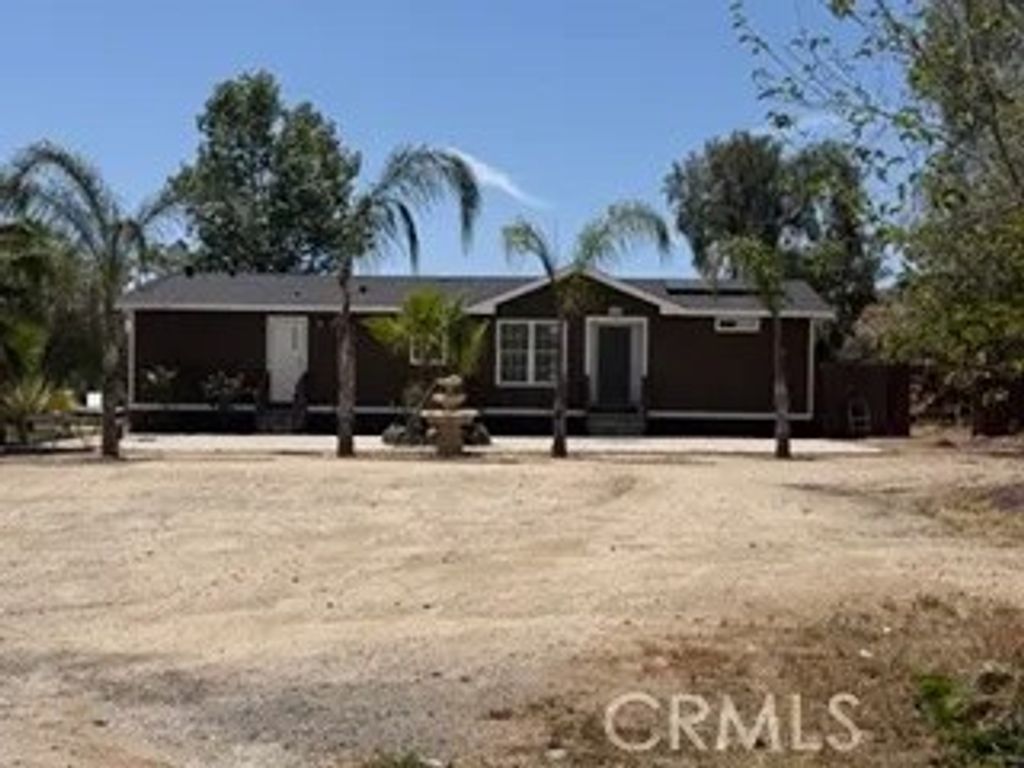 Photo of 20221 Telford Ave, Perris, CA 92570 (MLS # OC26096126)