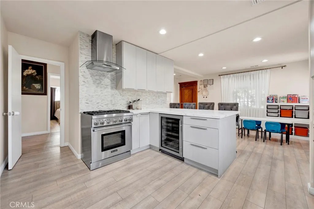 249 Zerr Court
