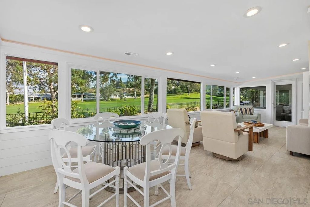 Photo of 1039 San Pablo Dr, San Marcos, CA 92078 (MLS # 260002049)