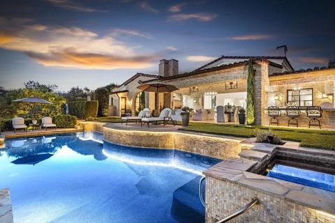 Photo of 6320 Calle Ponte Bella, Rancho Santa Fe, CA 92091 (MLS # NDP2408990)