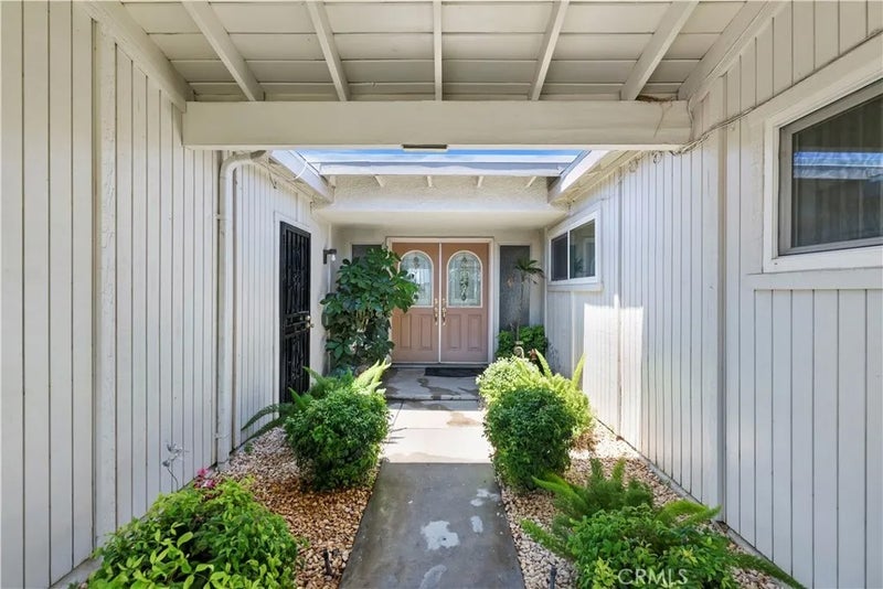 1400 Terrace