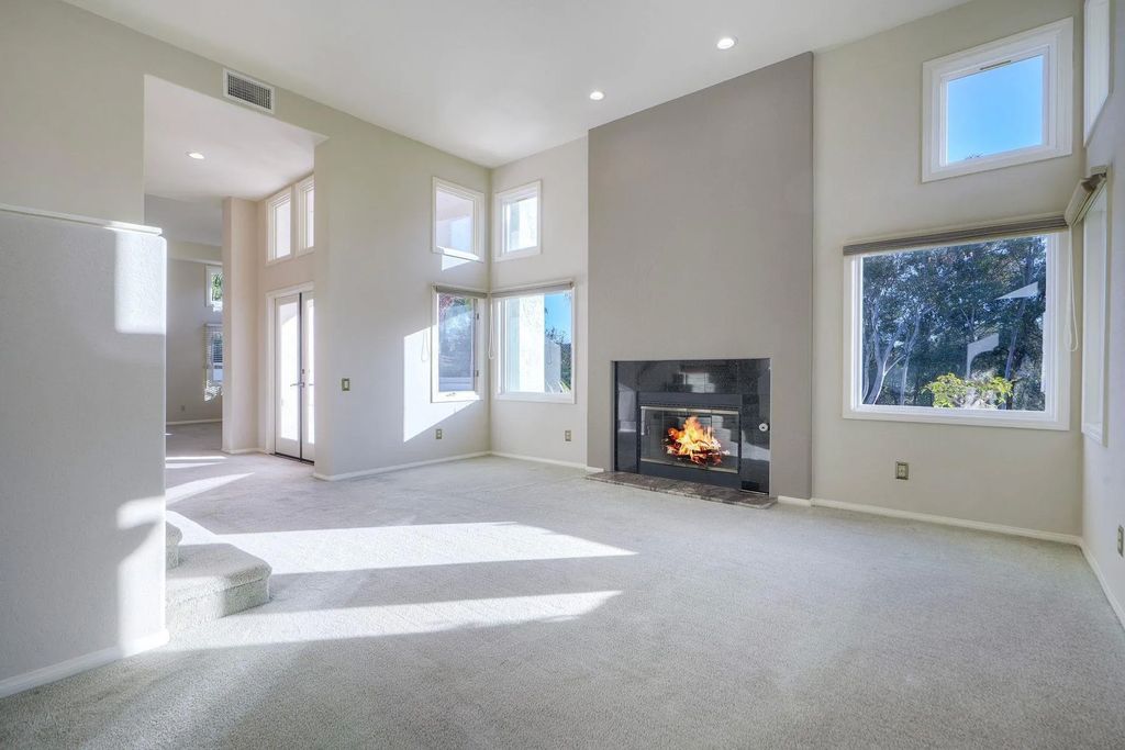 Photo of 1930 Mountain Valley Lane, Escondido, CA 92029 (MLS # 250044403)