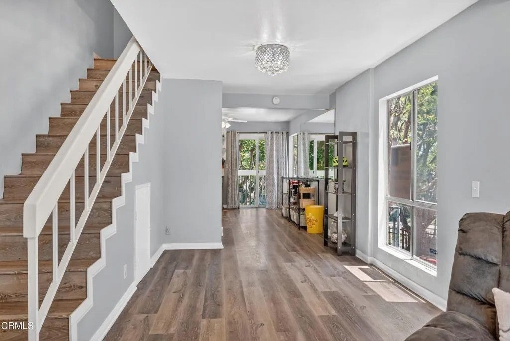 225 S Ventura Road 102