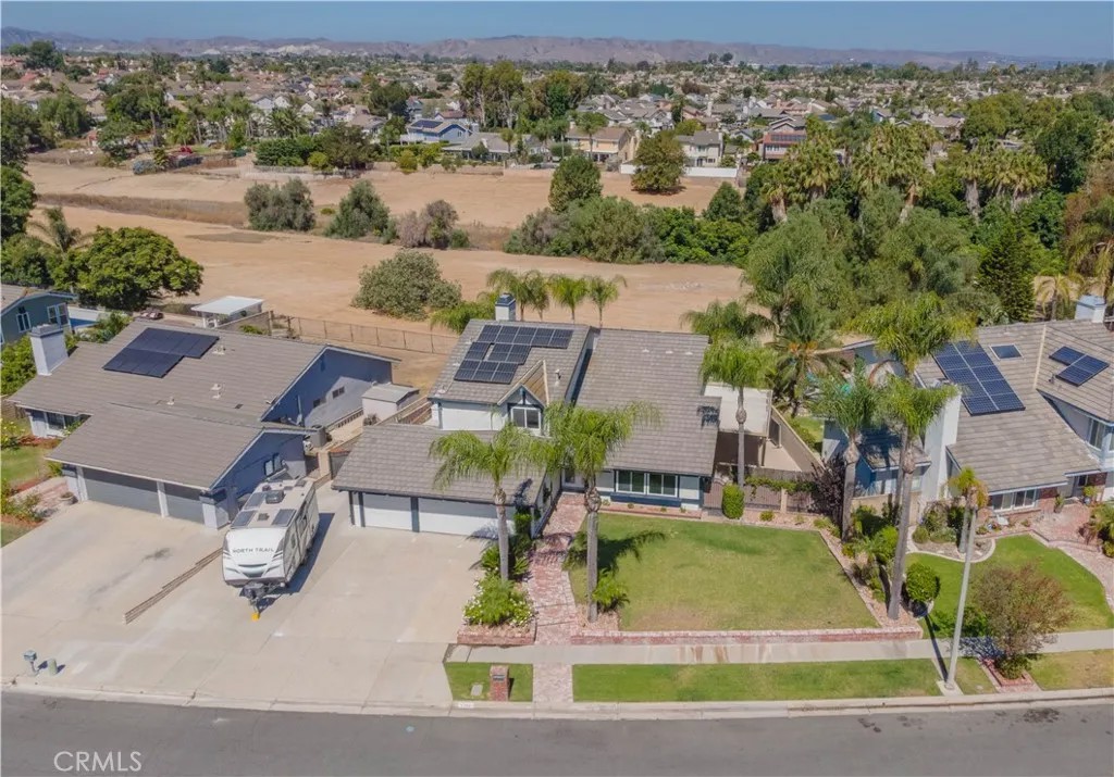 1750 Greenview