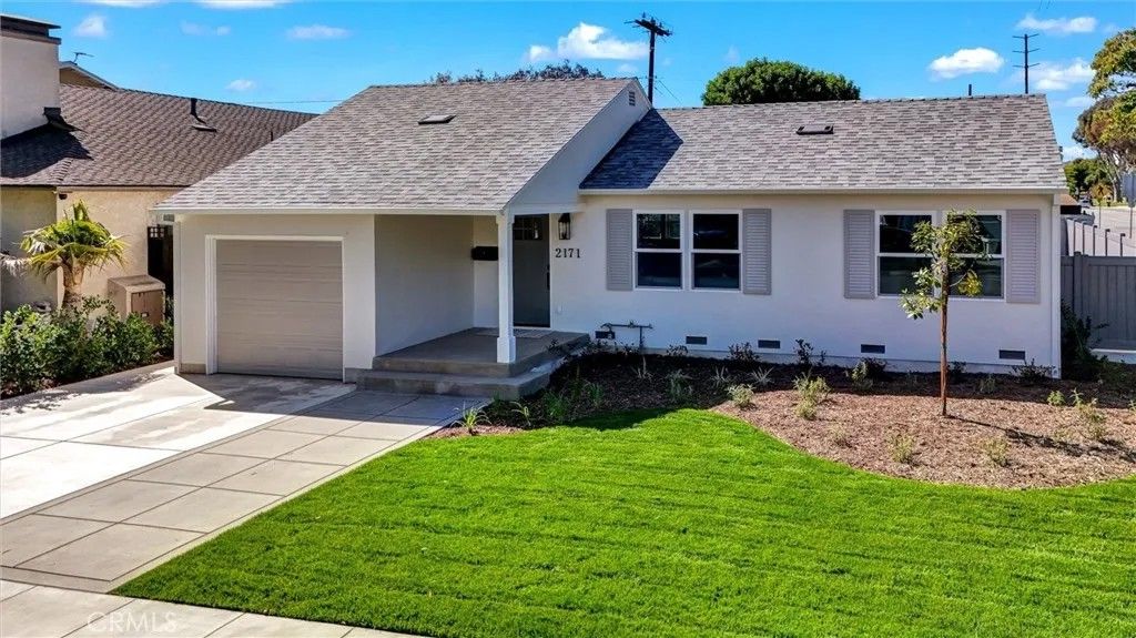 Photo of 2171 Stearnlee Ave, Long Beach, CA 90815 (MLS # PW26044894)