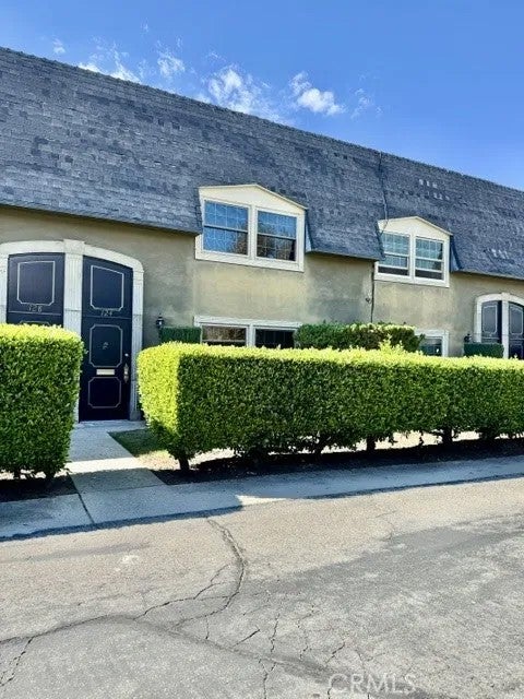 Photo of 124 Carrie Lane, Redlands, CA 92373 (MLS # IG26230236)