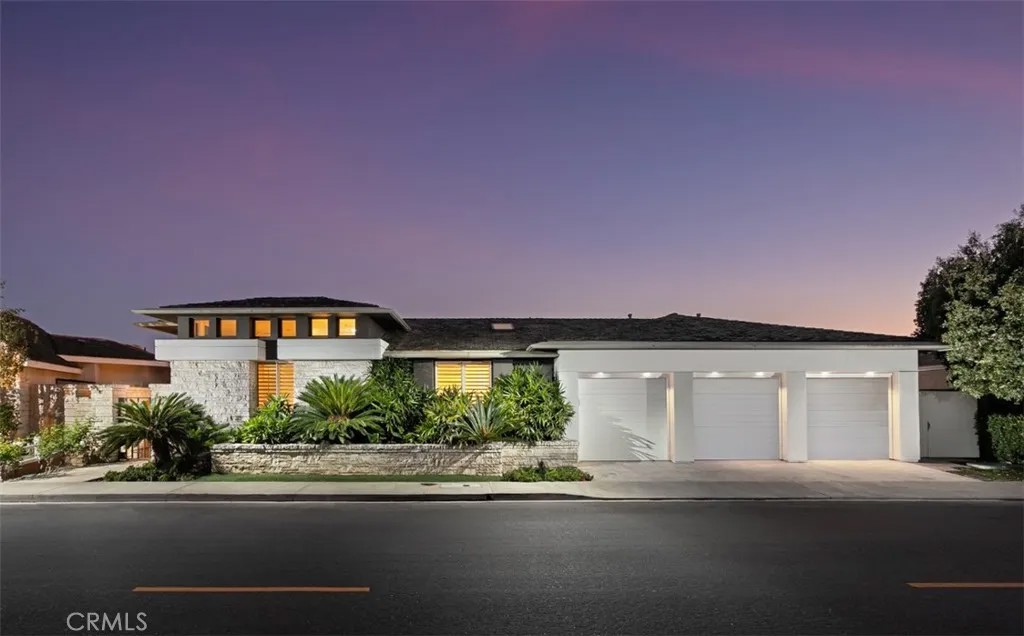 1535 Dolphin Terrace