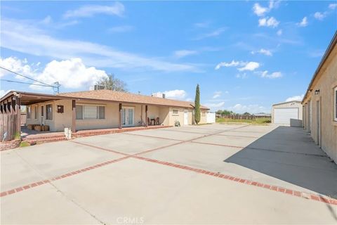 Photo of 45830 30th Street, Lancaster, CA 93535 (MLS # GD25227968)