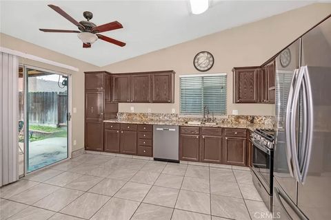 Tiny photo for 1053 Huntingdale Way, Atwater, CA 95301 (MLS # MC25274556)