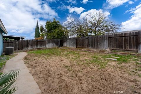 Tiny photo for 1053 Huntingdale Way, Atwater, CA 95301 (MLS # MC25274556)