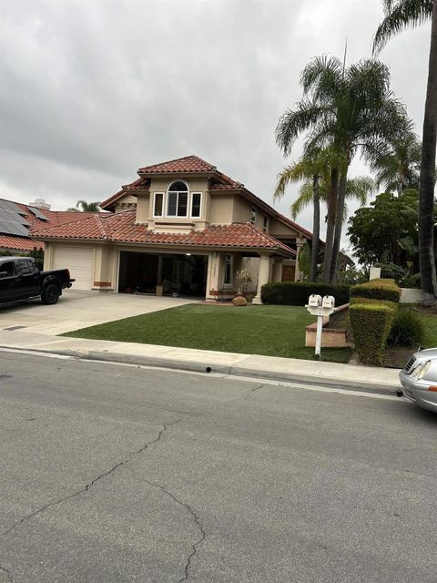 16521 Calle Pulido Sd CA 92128