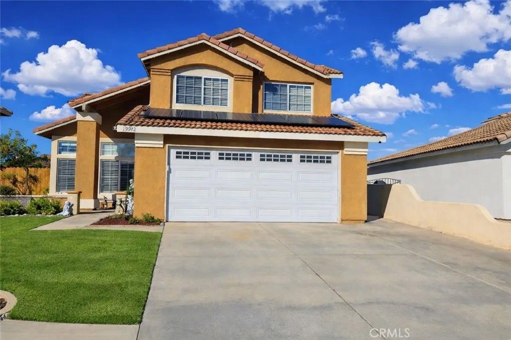 Photo of 19972 Windwood Cir, Riverside, CA 92508 (MLS # TR26007822)