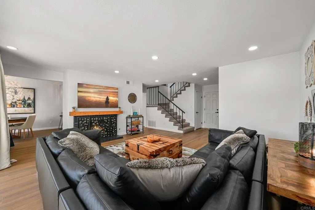 4632 Driftwood Circle