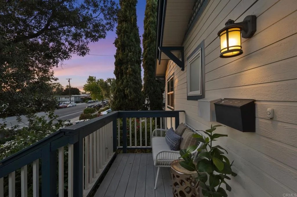 4259 Maryland Street