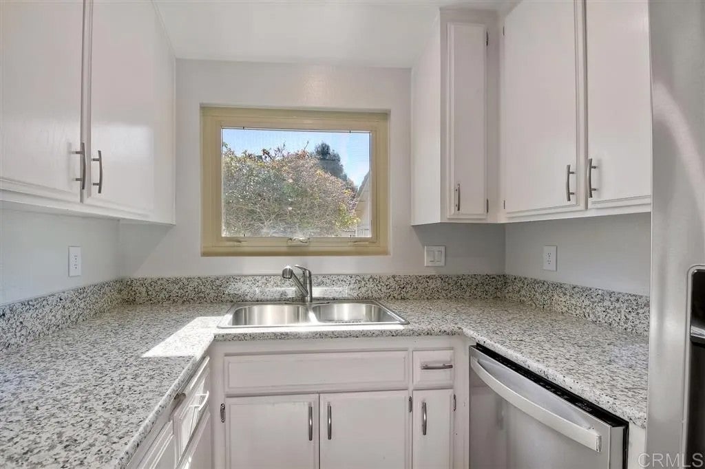 1977 Ursina Place