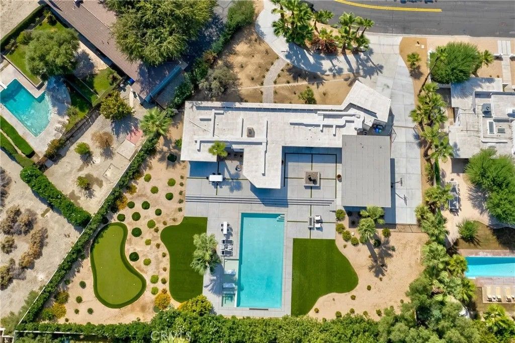 Photo of 72408 Desert Drive, Rancho Mirage, CA 92270 (MLS # LG25254374)