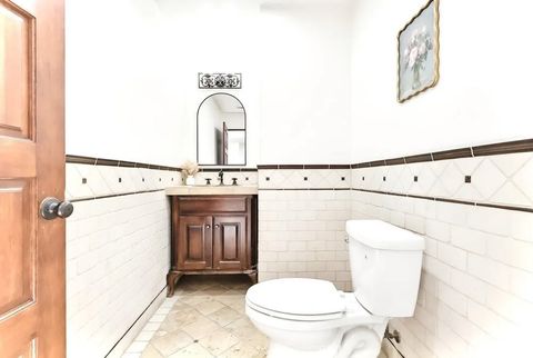 Tiny photo for 1805 Outpost Drive, Los Angeles, CA 90068 (MLS # AR25271865)