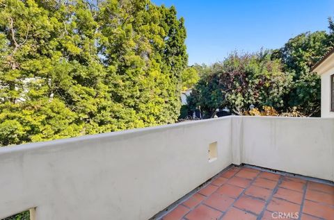 Tiny photo for 1805 Outpost Drive, Los Angeles, CA 90068 (MLS # AR25271865)