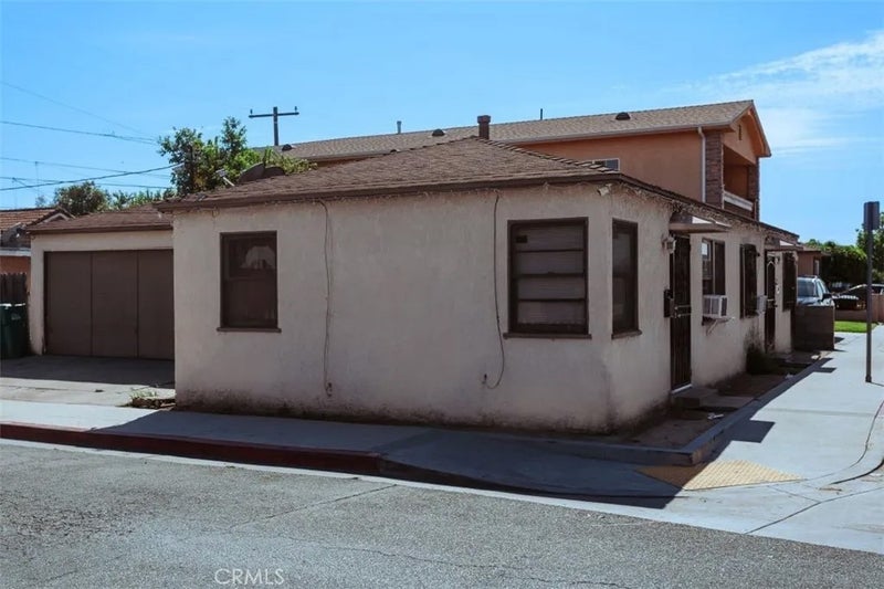 358 E 53rd Street