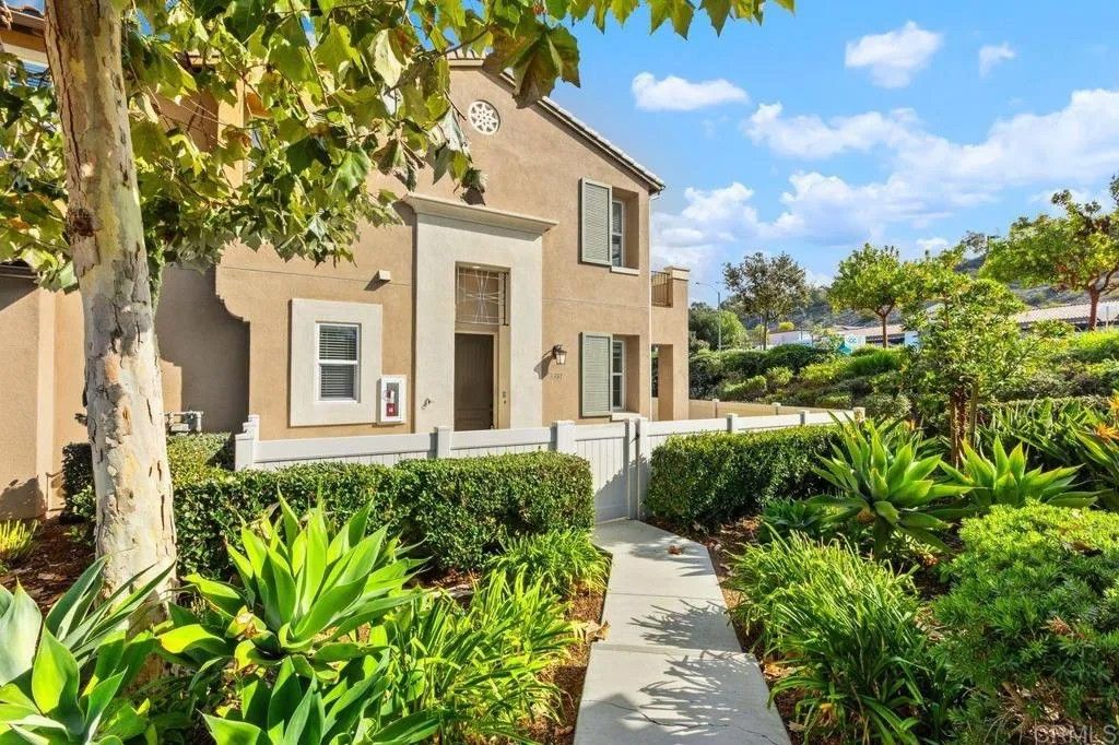 Photo of 3381 Cordillera Court, Carlsbad, CA 92010 (MLS # NDP2511088)