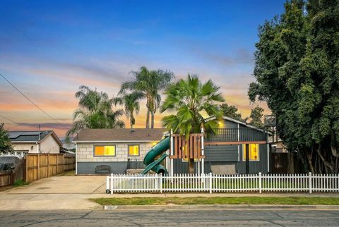 Photo of 321 Dorado Ln, El Cajon, CA 92019 (MLS # 260003432)