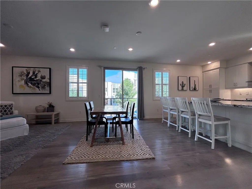 Photo of 129 Cadence, Irvine, CA 92618 (MLS # TR25267673)