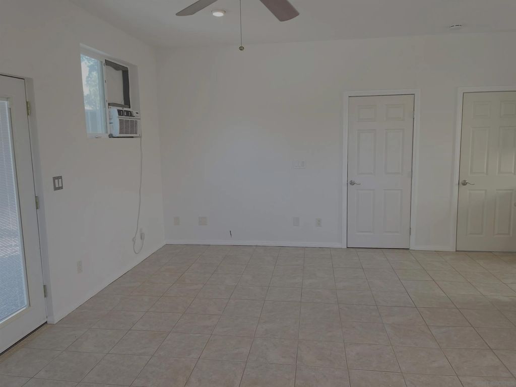 Photo of 31330 Oak Glen Ln, Valley Center, CA 92082 (MLS # 250045844)