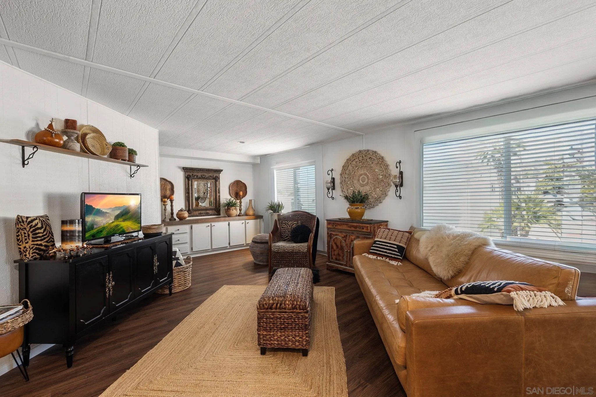 1401 W El Norte Pkwy SPC 309