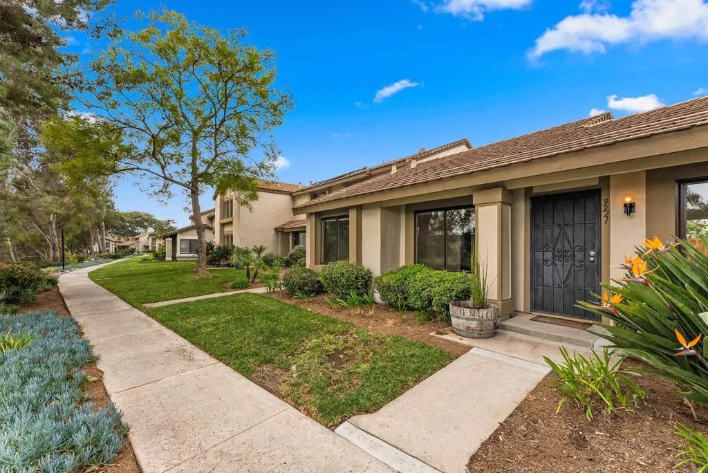 9921 Park Crest Lane