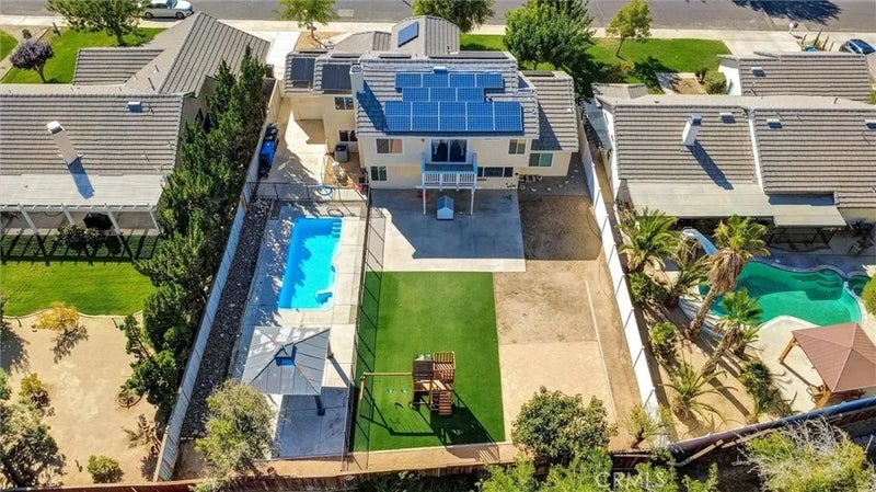 12757 Trotters Lane