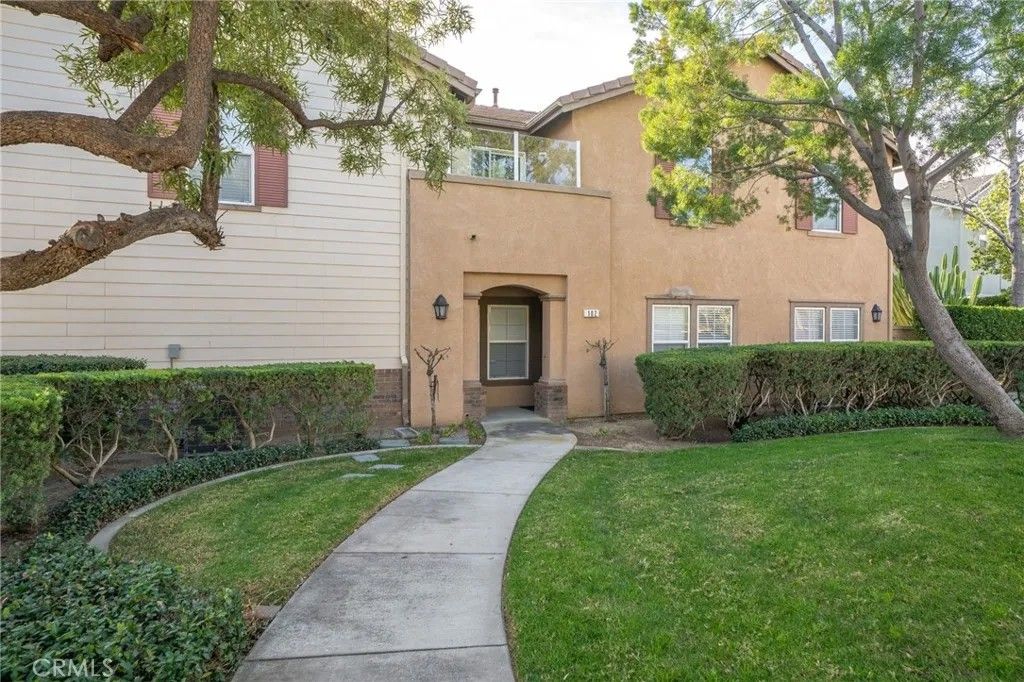 Photo of 7331 Shelby Pl, Unit 102 Pl, Rancho Cucamonga, CA 91739 (MLS # CV26015355)
