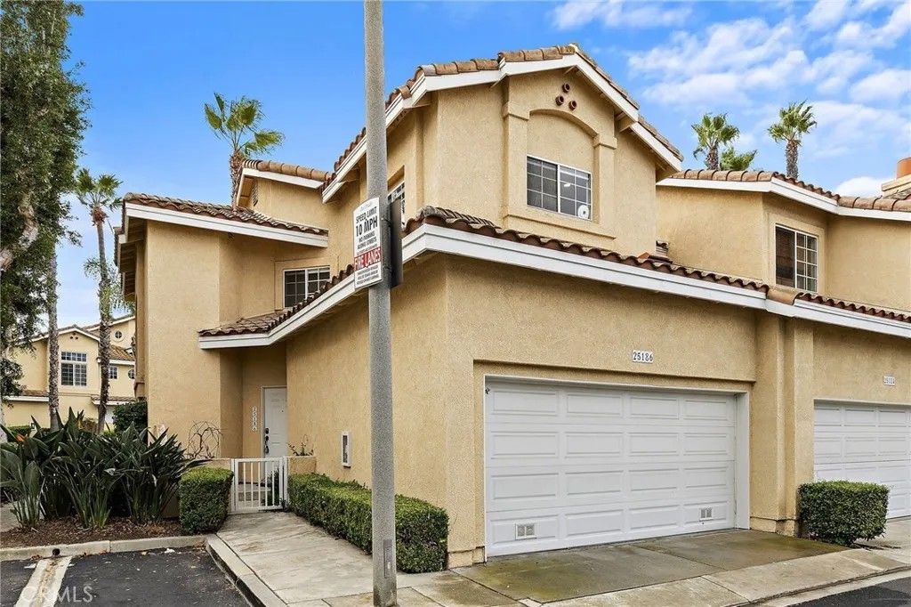 Photo of 25186 Via Las Palmas, Laguna Niguel, CA 92677 (MLS # OC25251405)