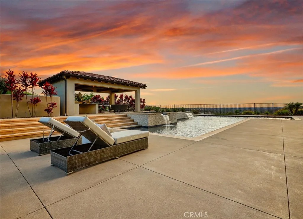 8461 Hinterland Drive