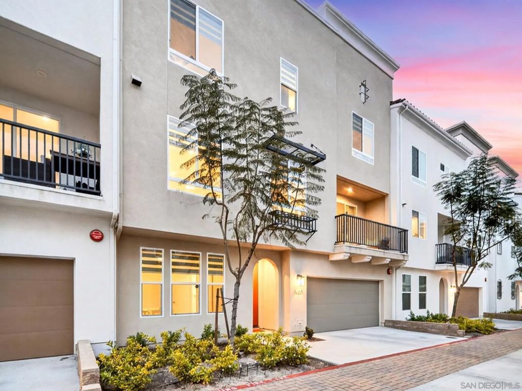 Photo of 1480 Boracay Dr, Chula Vista, CA 91915 (MLS # 260002253)