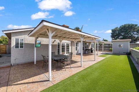 Tiny photo for 4182 Seri Street, San Diego, CA 92117 (MLS # 250042342)