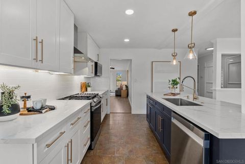 Tiny photo for 4182 Seri Street, San Diego, CA 92117 (MLS # 250042342)
