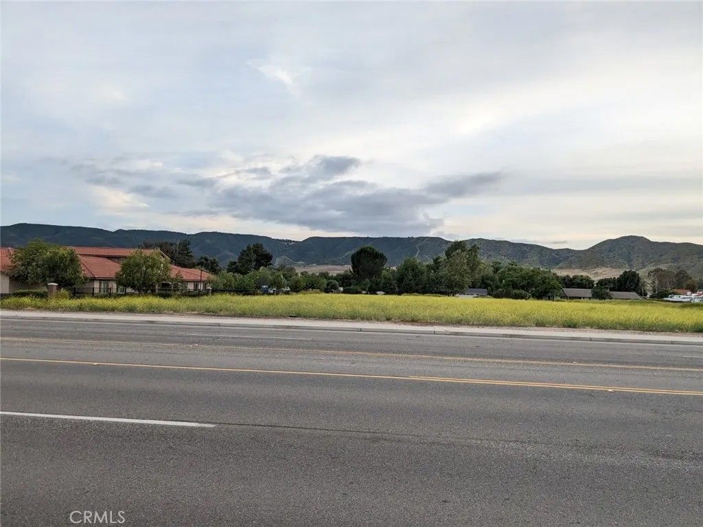 Photo of 0 Lenox Ln, Murrieta, CA 92562 (MLS # SW23101061)