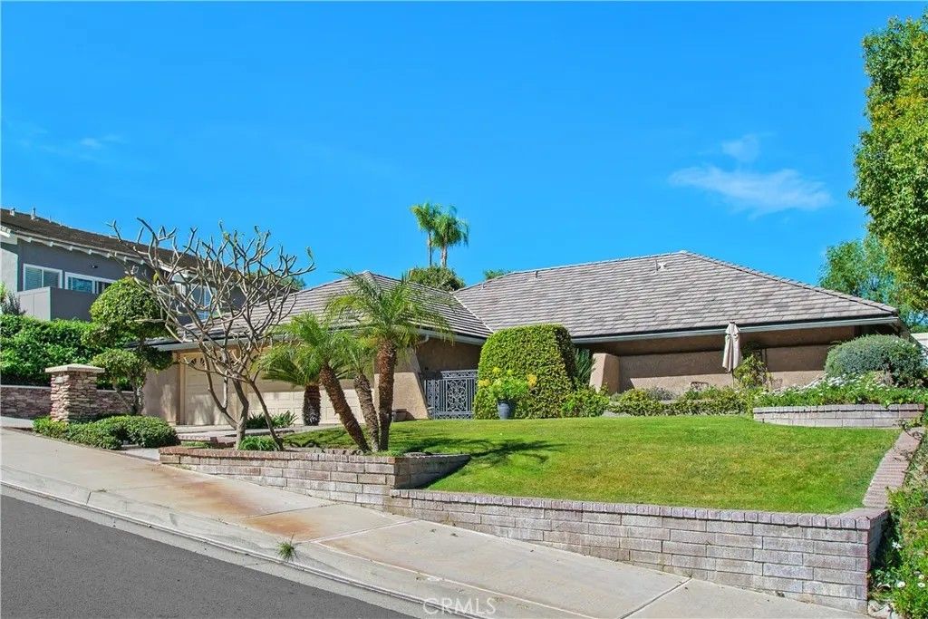 Photo of 1451 Trenton Drive, Riverside, CA 92506 (MLS # IV26050540)