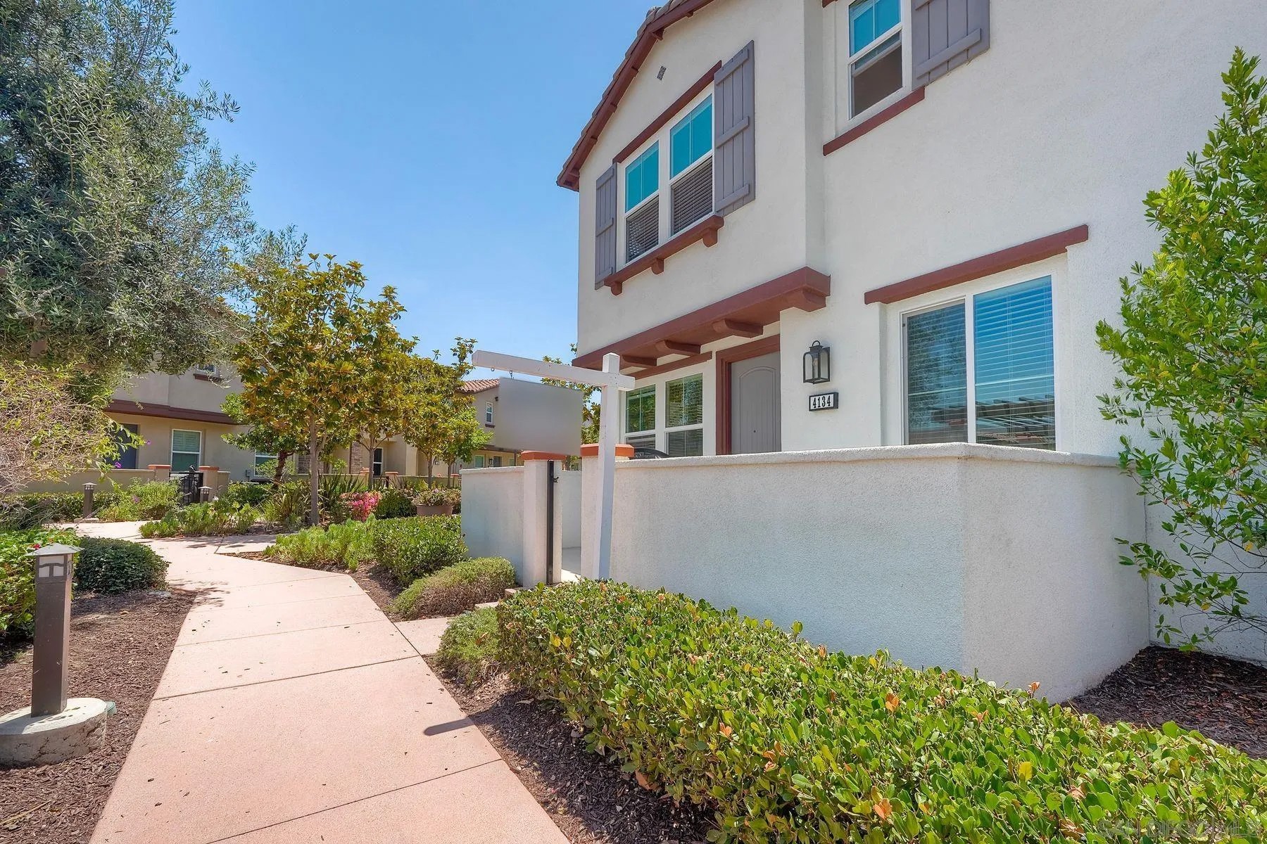 4134 Vela Way