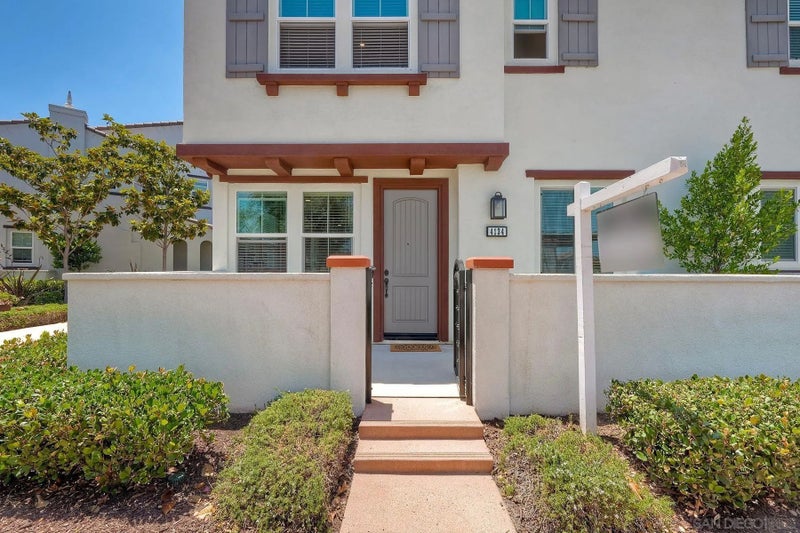4134 Vela Way