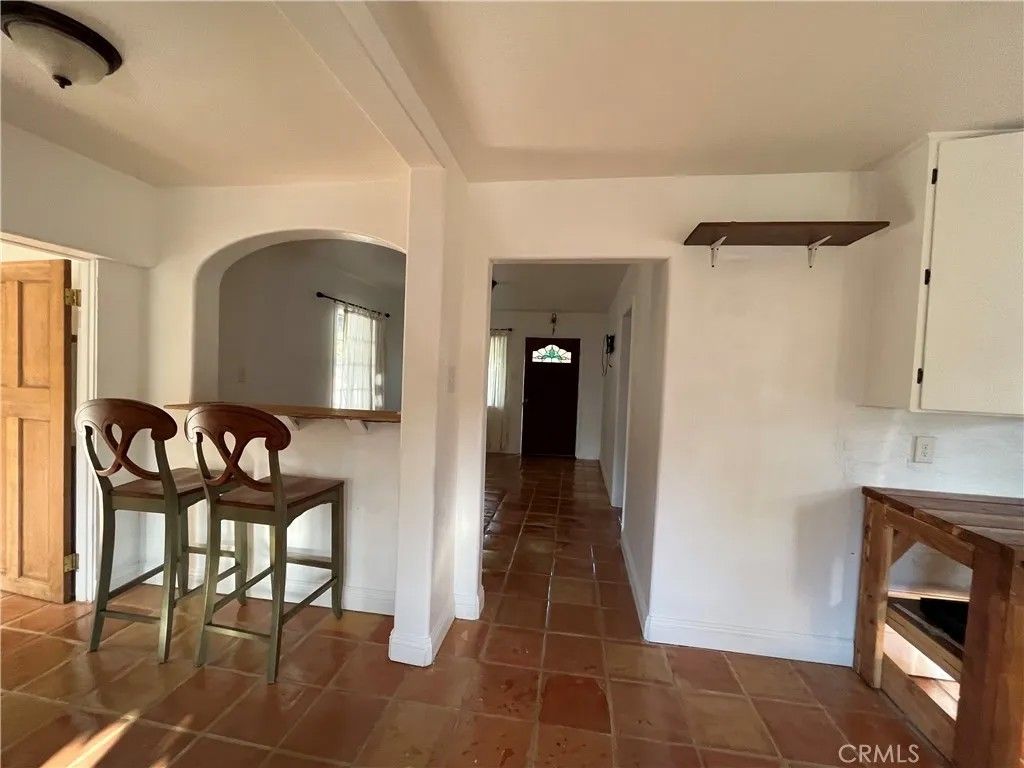Photo of 365 S Vernon Ave, San Jacinto, CA 92583 (MLS # SW26034548)