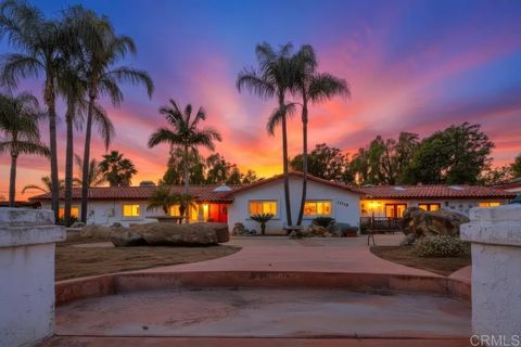 Photo of 11115 Pinehurst Drive, Lakeside, CA 92040 (MLS # PTP2602971)
