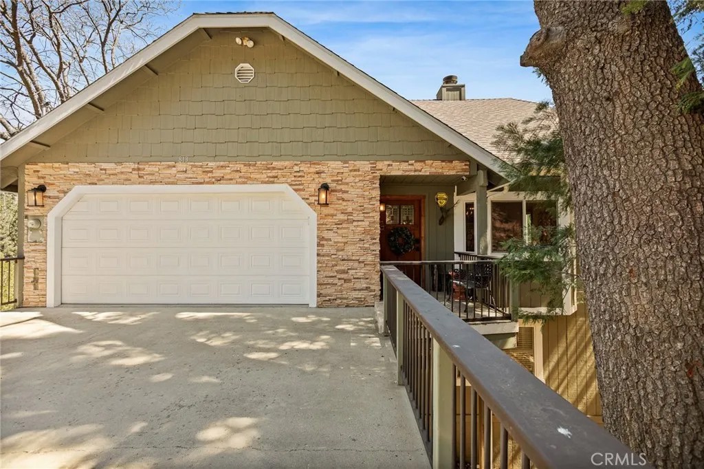 813 Brentwood