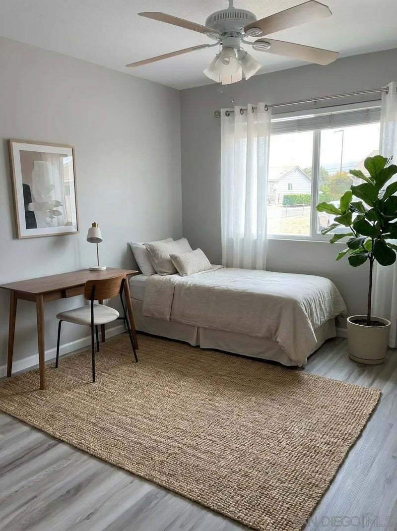 150 E Lakeshore 38