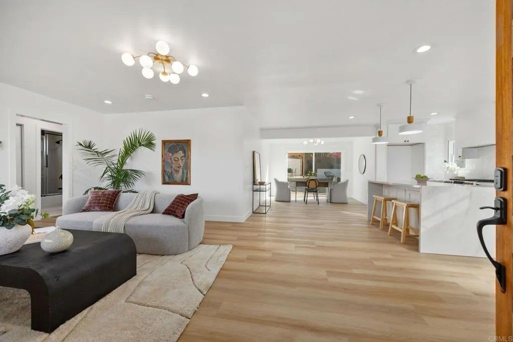 Photo of 426 S Nevada Street, Oceanside, CA 92054 (MLS # NDP2602245)