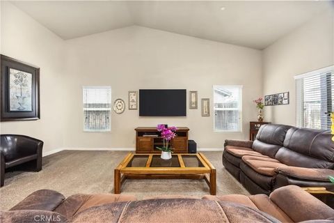 Tiny photo for 5712 Biddeford St, Bakersfield, CA 93313 (MLS # SR25270063)