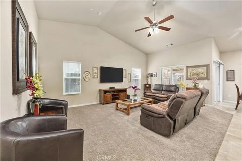 Tiny photo for 5712 Biddeford St, Bakersfield, CA 93313 (MLS # SR25270063)