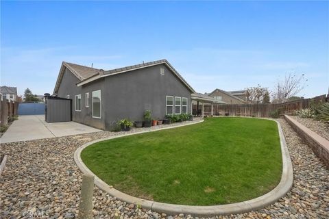 Tiny photo for 5712 Biddeford St, Bakersfield, CA 93313 (MLS # SR25270063)