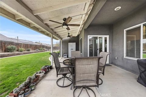 Tiny photo for 5712 Biddeford St, Bakersfield, CA 93313 (MLS # SR25270063)